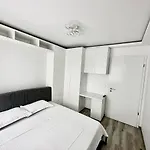 4friendscoresibrasov T Apartamento Braşov