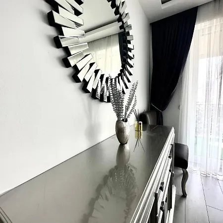 4friendscoresibrasov T Apartamento Braşov